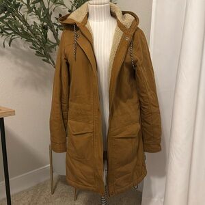 Patagonia Prairie Dawn Parka, fully Sherpa lined